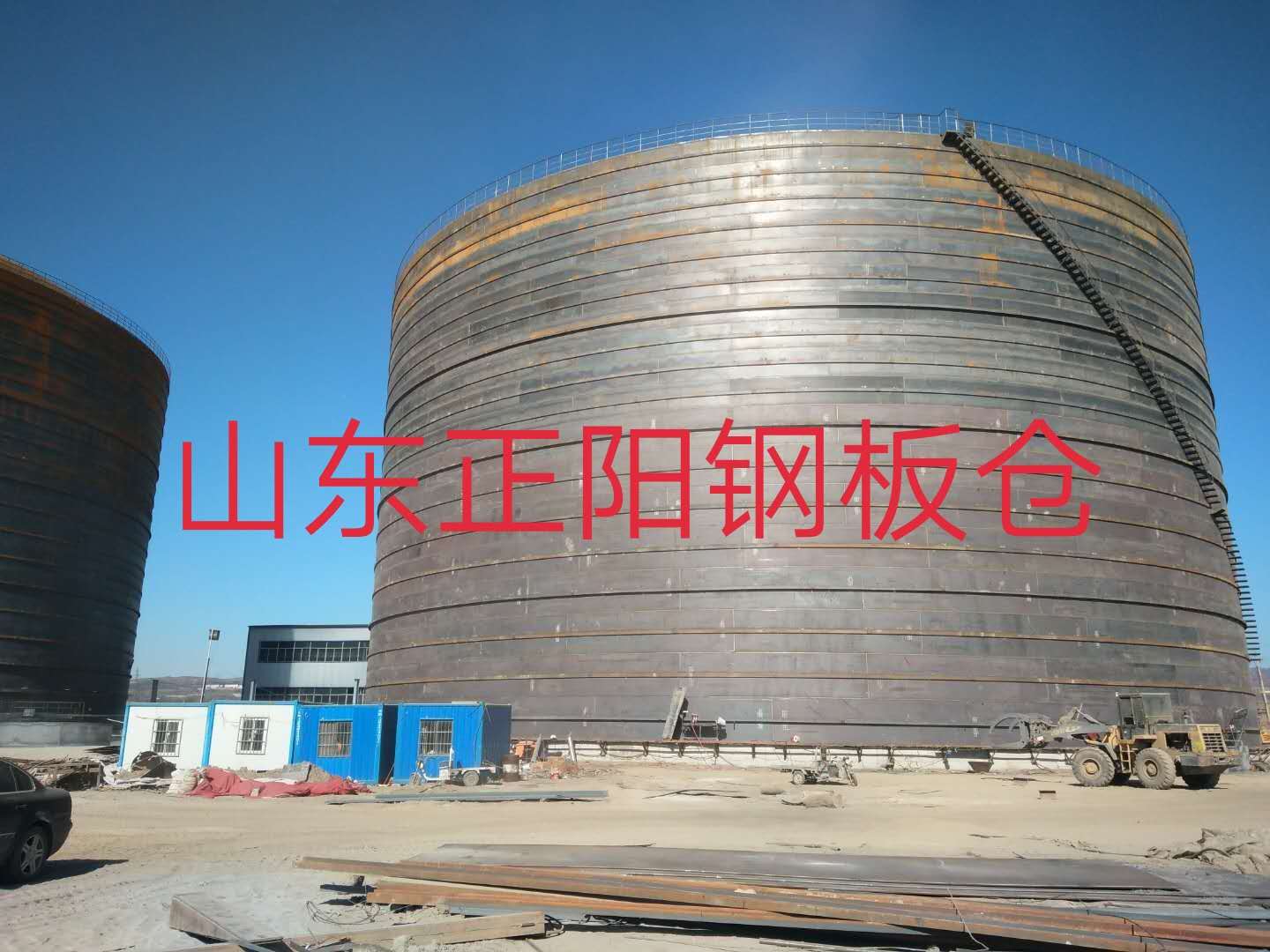 新干钢板仓的功能及特点