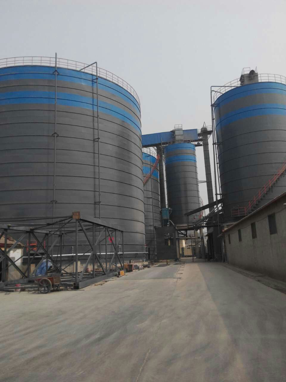 新干粉煤灰储存库基础怎么建造